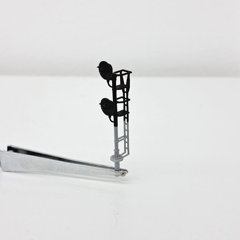 N Scale G-Type Double Head Signal NO LED'S