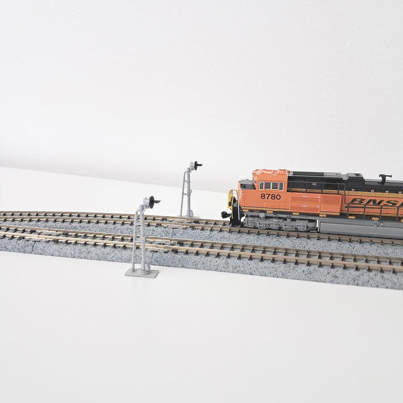 N Scale Searchlight Signal Turnout Set Freestanding NO LED'S