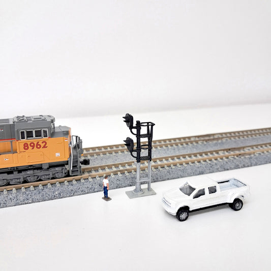 N Scale G-Type Double Head Signal Freestanding NO LED'S