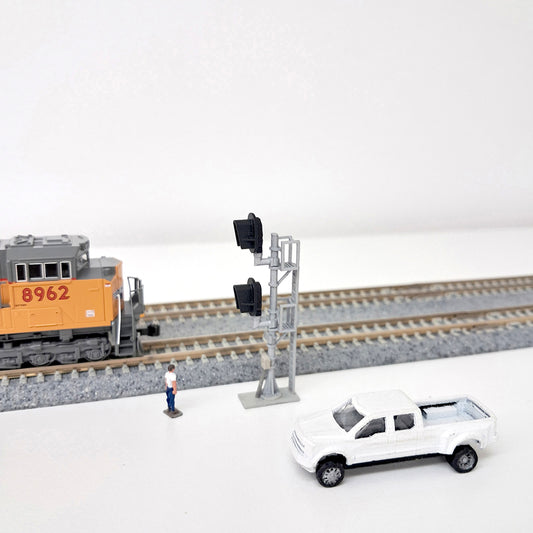 N Scale Modern Snow Hood D-Type Double Head Signal Freestanding NO LED'S